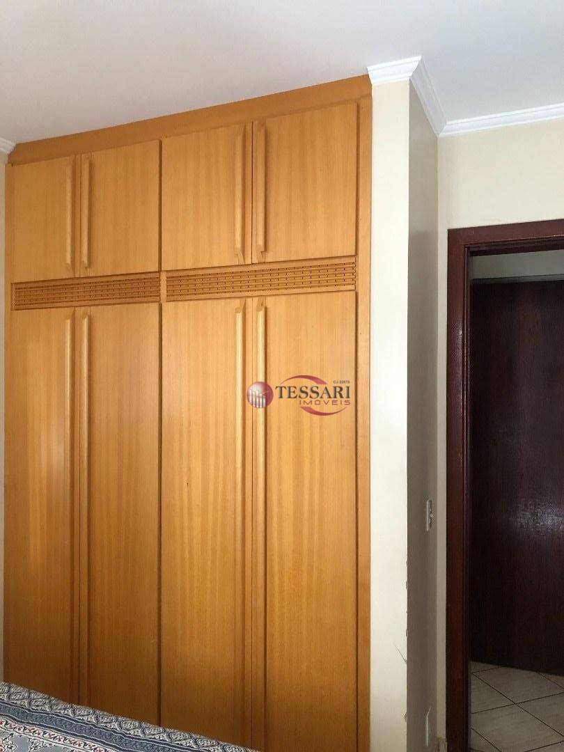 Apartamento à venda com 3 quartos, 130m² - Foto 7