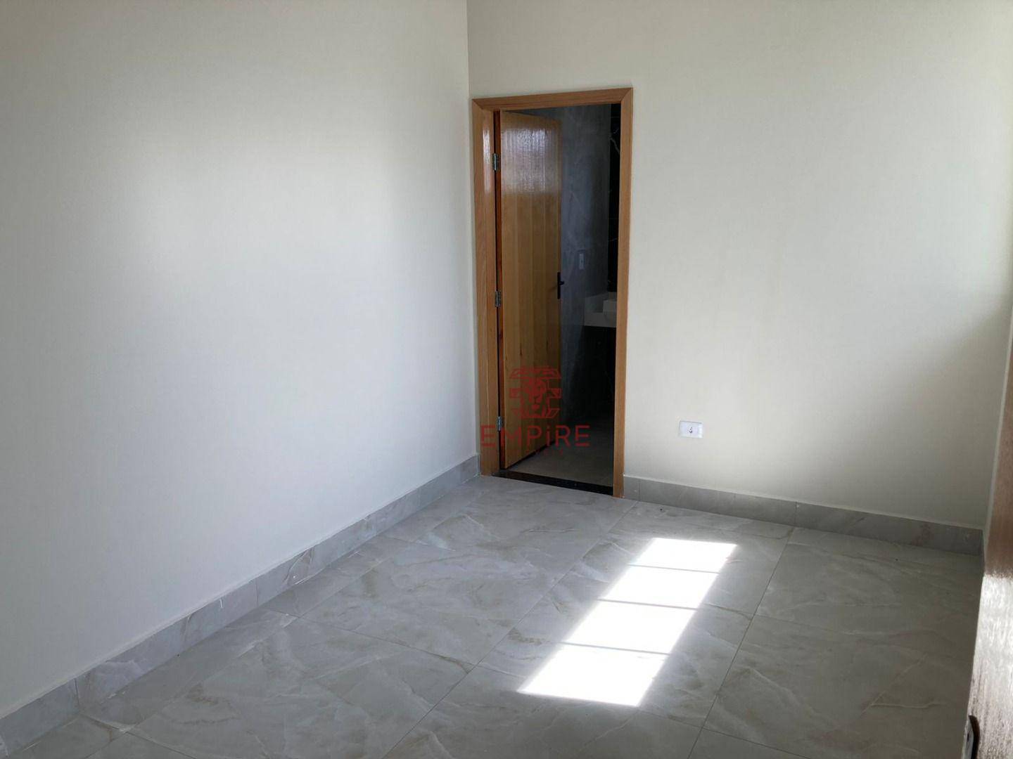 Casa à venda com 3 quartos, 70m² - Foto 15