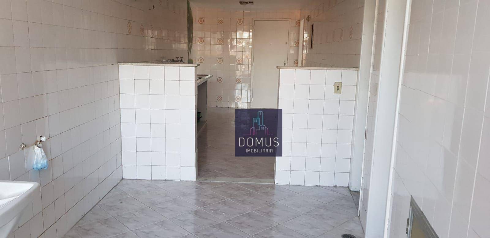 Apartamento à venda com 3 quartos, 142m² - Foto 10