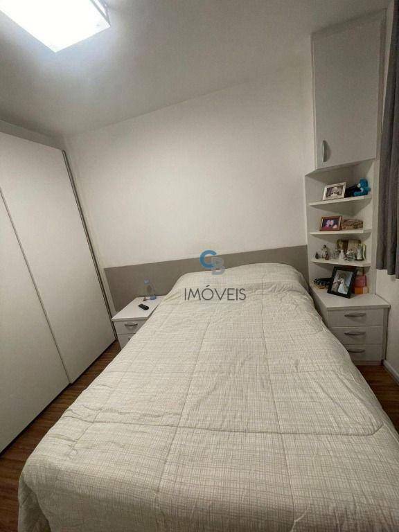 Apartamento à venda com 2 quartos, 64m² - Foto 9