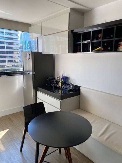 Apartamento à venda com 1 quarto, 29m² - Foto 5