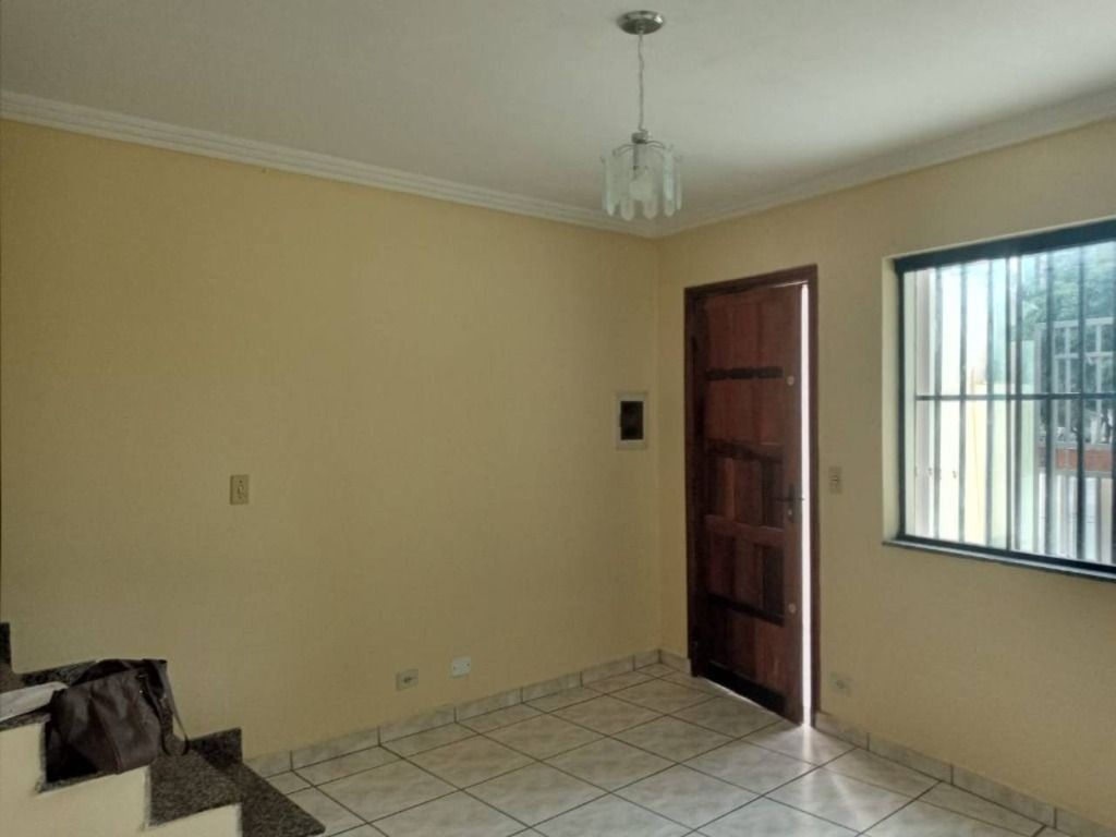 Sobrado à venda com 2 quartos, 70m² - Foto 11