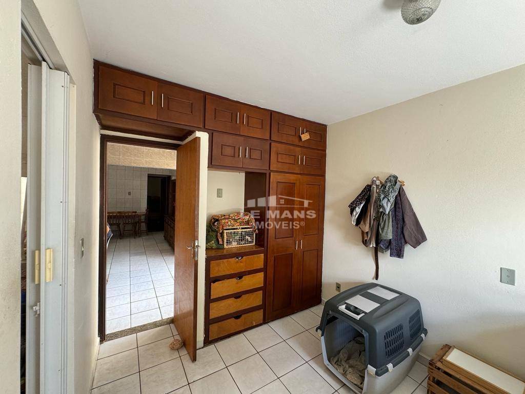 Casa à venda com 3 quartos, 140m² - Foto 13