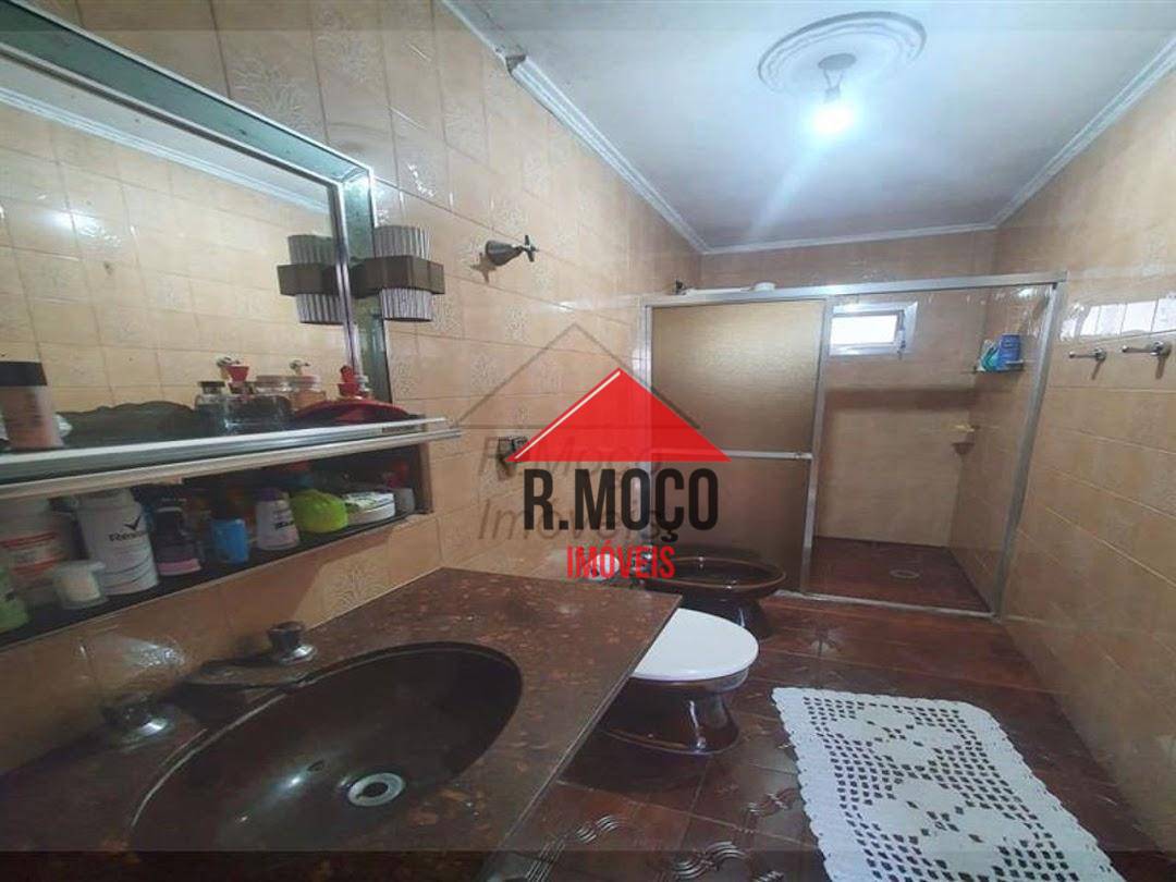 Sobrado à venda com 3 quartos, 231m² - Foto 15