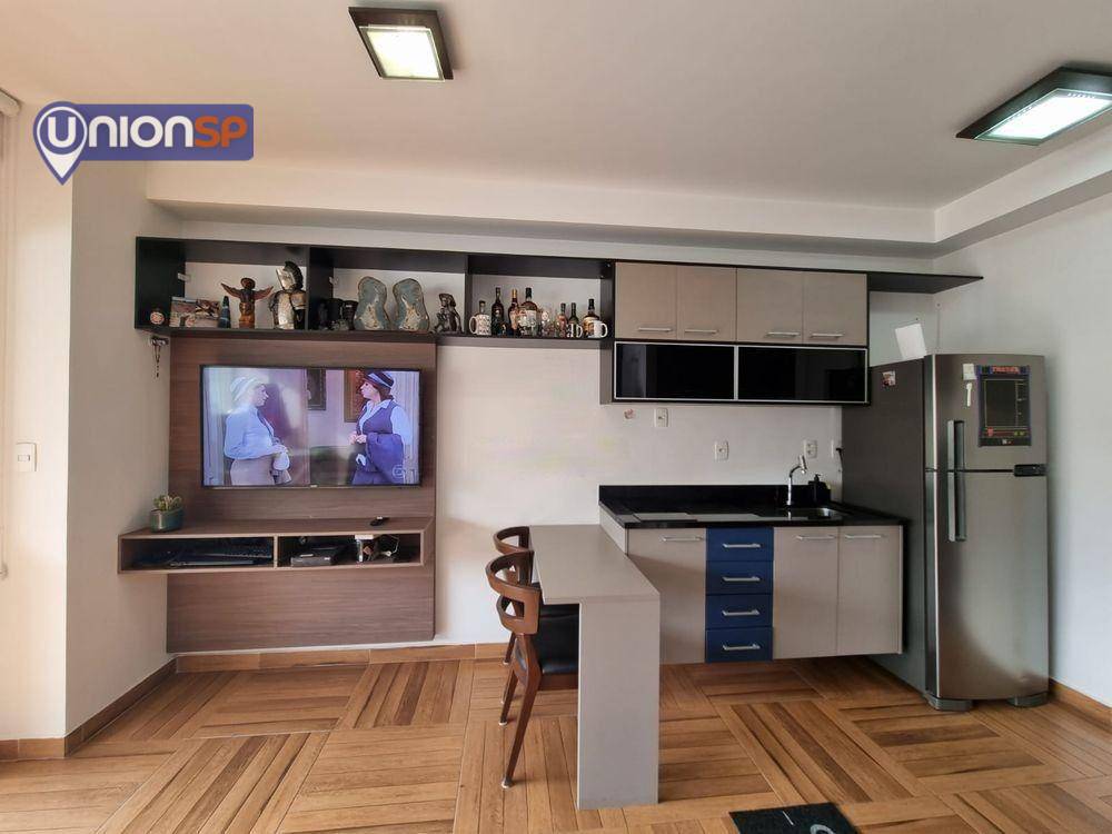 Apartamento à venda com 1 quarto, 37m² - Foto 1