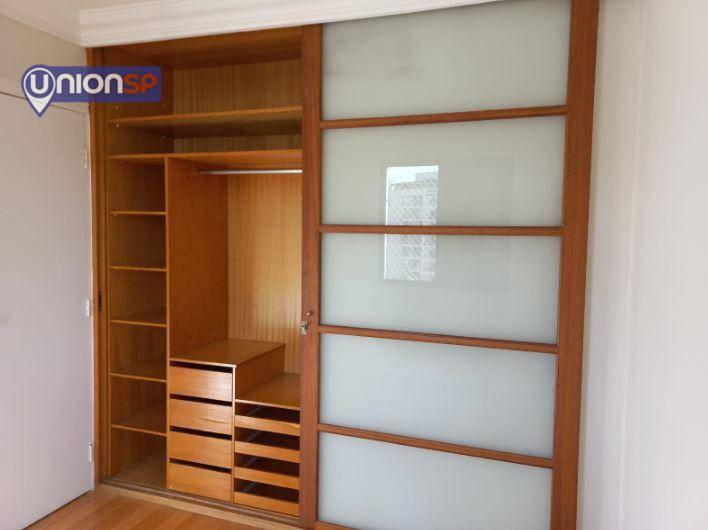 Apartamento à venda com 2 quartos, 70m² - Foto 8