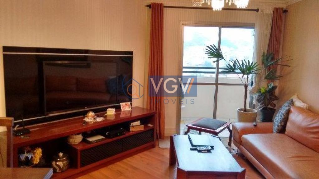 Apartamento à venda com 3 quartos, 80m² - Foto 1