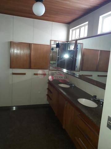 Casa à venda com 3 quartos, 900m² - Foto 19