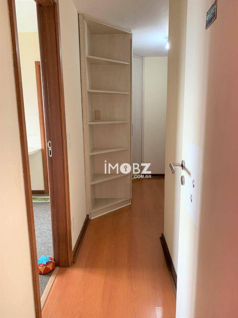 Apartamento à venda com 4 quartos, 190m² - Foto 26