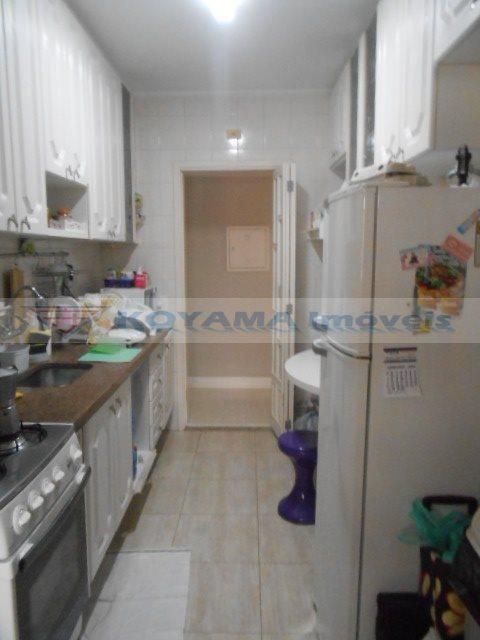 Apartamento à venda com 3 quartos, 76m² - Foto 19