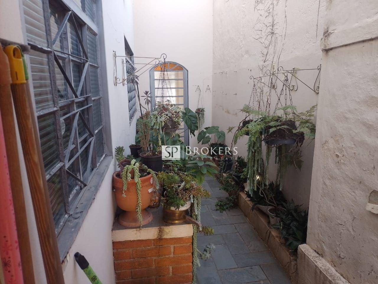 Casa à venda com 3 quartos, 200m² - Foto 29