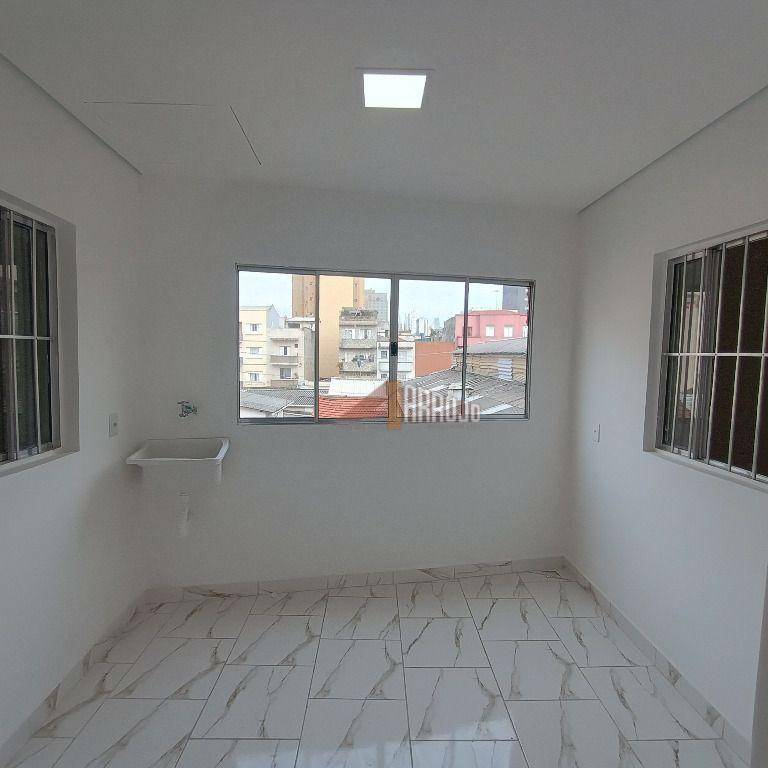 Apartamento para alugar com 2 quartos, 50m² - Foto 21