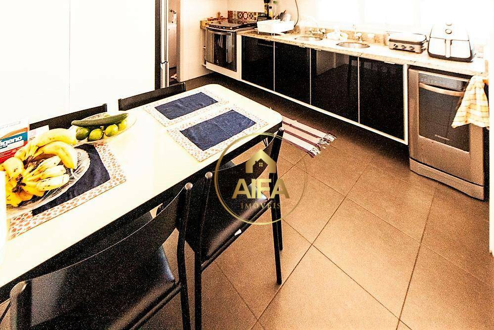 Apartamento à venda com 4 quartos, 136m² - Foto 7