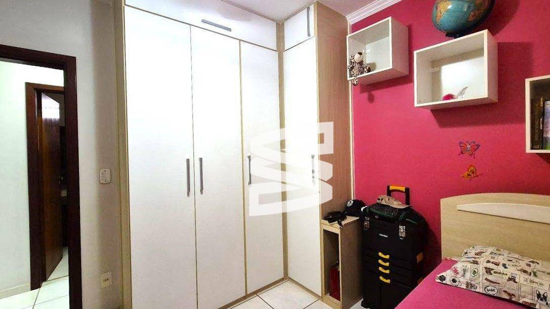 Casa de Condomínio à venda com 3 quartos, 196m² - Foto 16