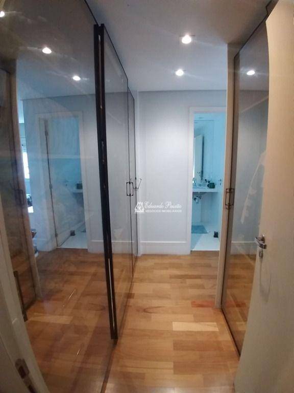 Apartamento à venda com 3 quartos, 134m² - Foto 23