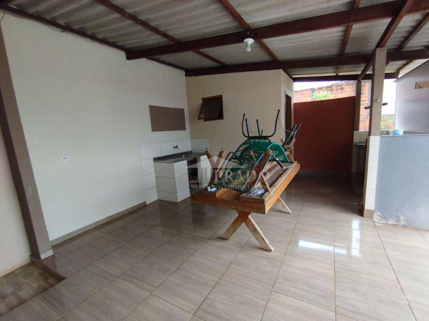 Casa à venda com 3 quartos, 99m² - Foto 17