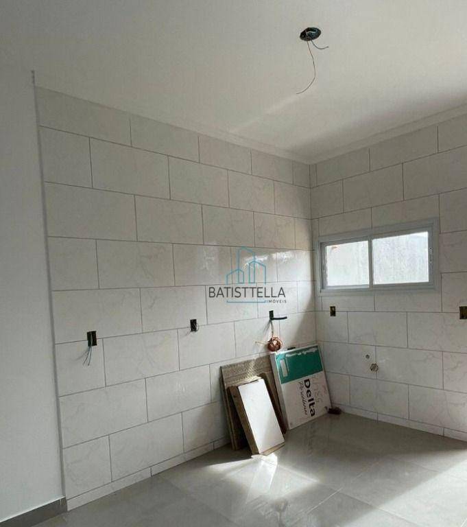 Casa à venda com 2 quartos, 80m² - Foto 5