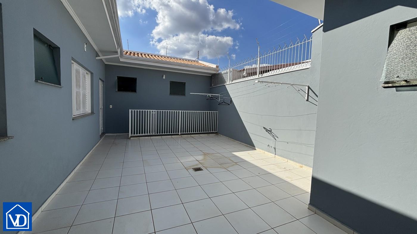Casa à venda com 3 quartos, 170m² - Foto 24