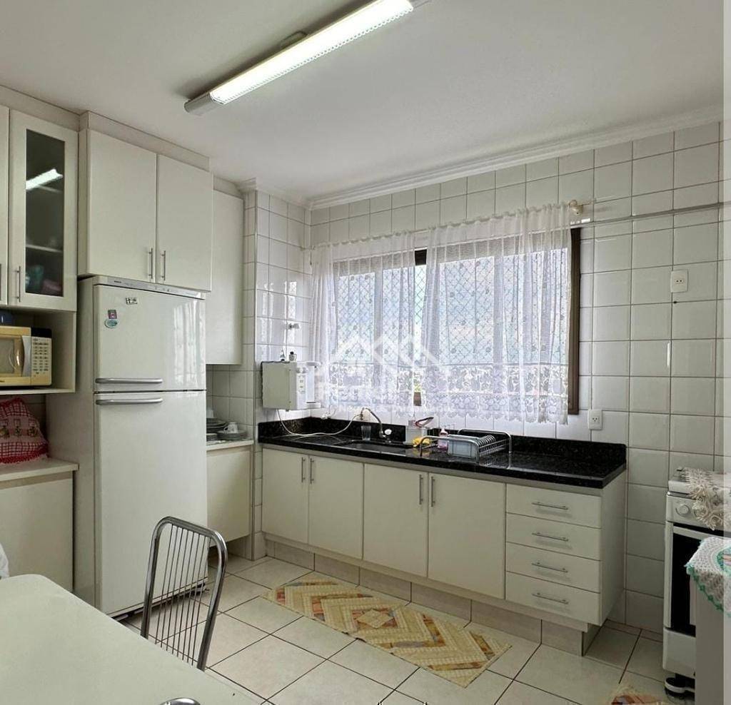 Apartamento, 3 quartos, 137 m² - Foto 3