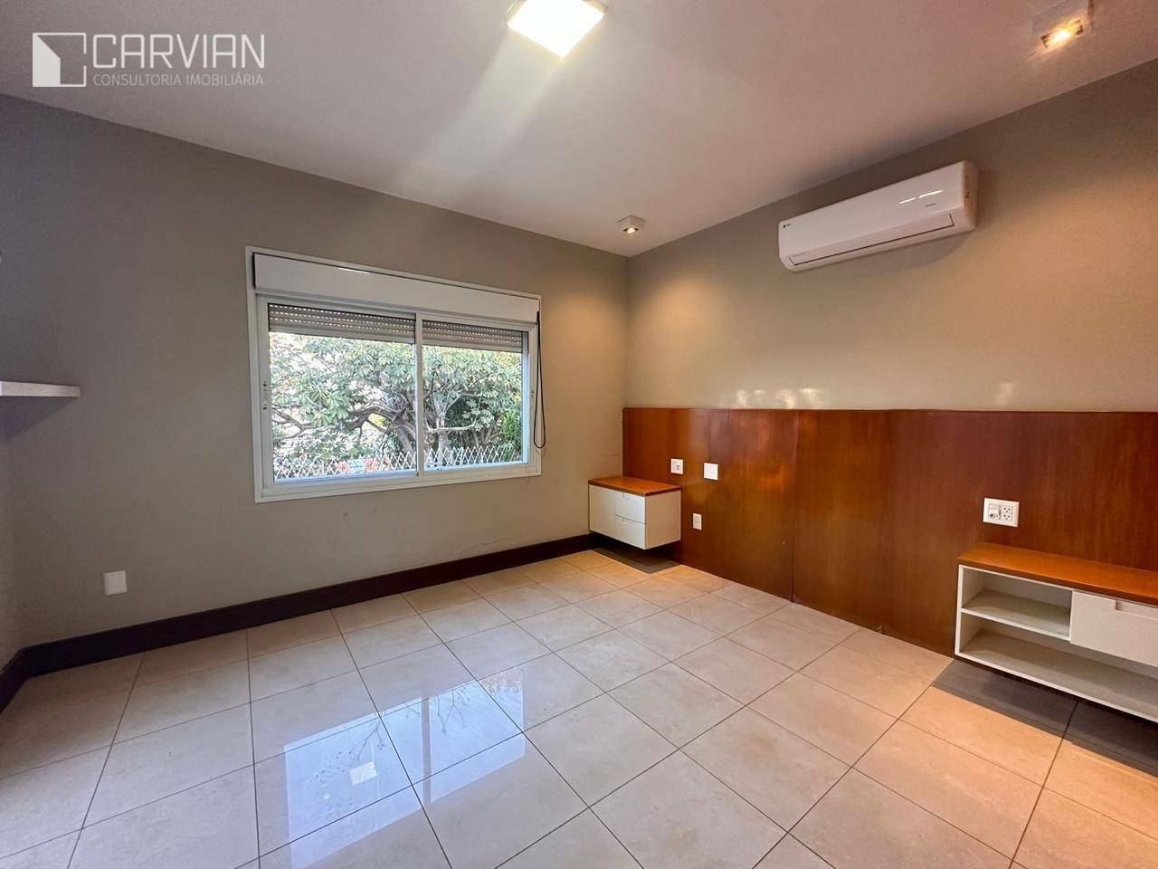 Casa de Condomínio para alugar com 3 quartos, 333m² - Foto 39