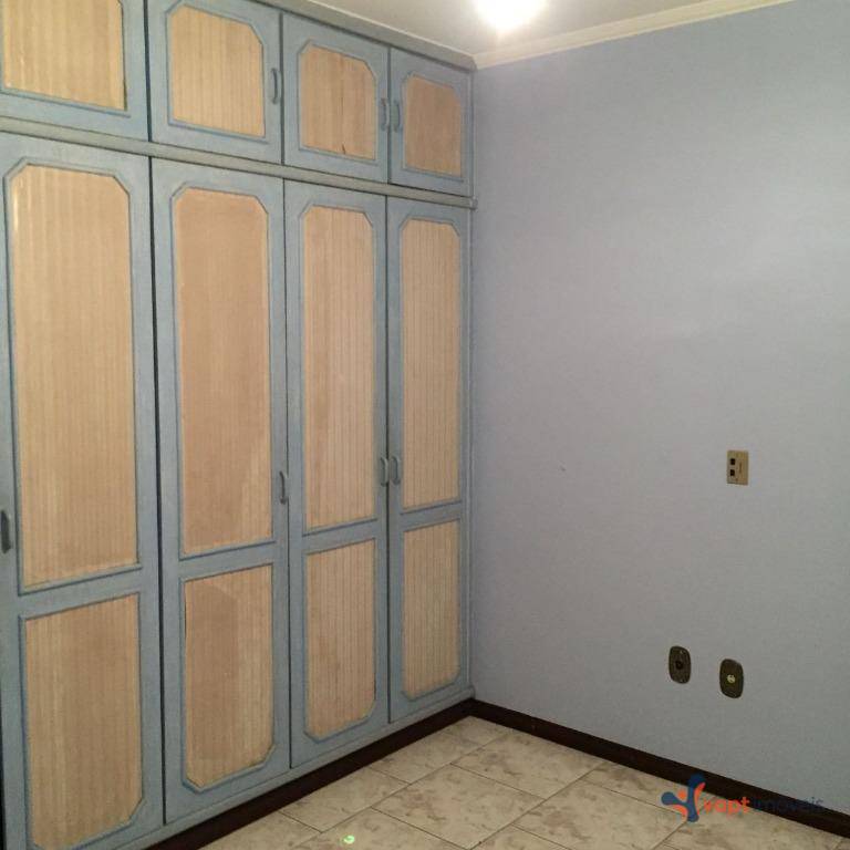 Casa de Condomínio à venda com 4 quartos, 389m² - Foto 12