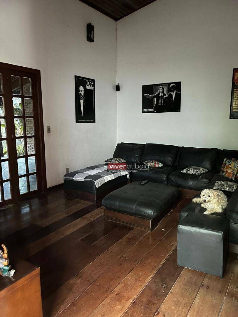 Casa para alugar com 3 quartos, 335m² - Foto 10