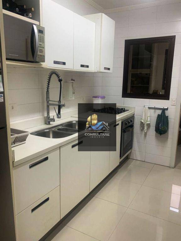 Apartamento à venda com 3 quartos, 219m² - Foto 41