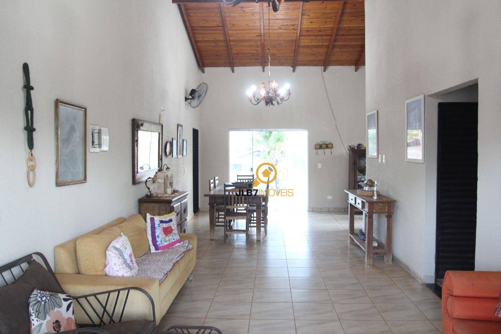 Casa, 4 quartos, 220 m² - Foto 5