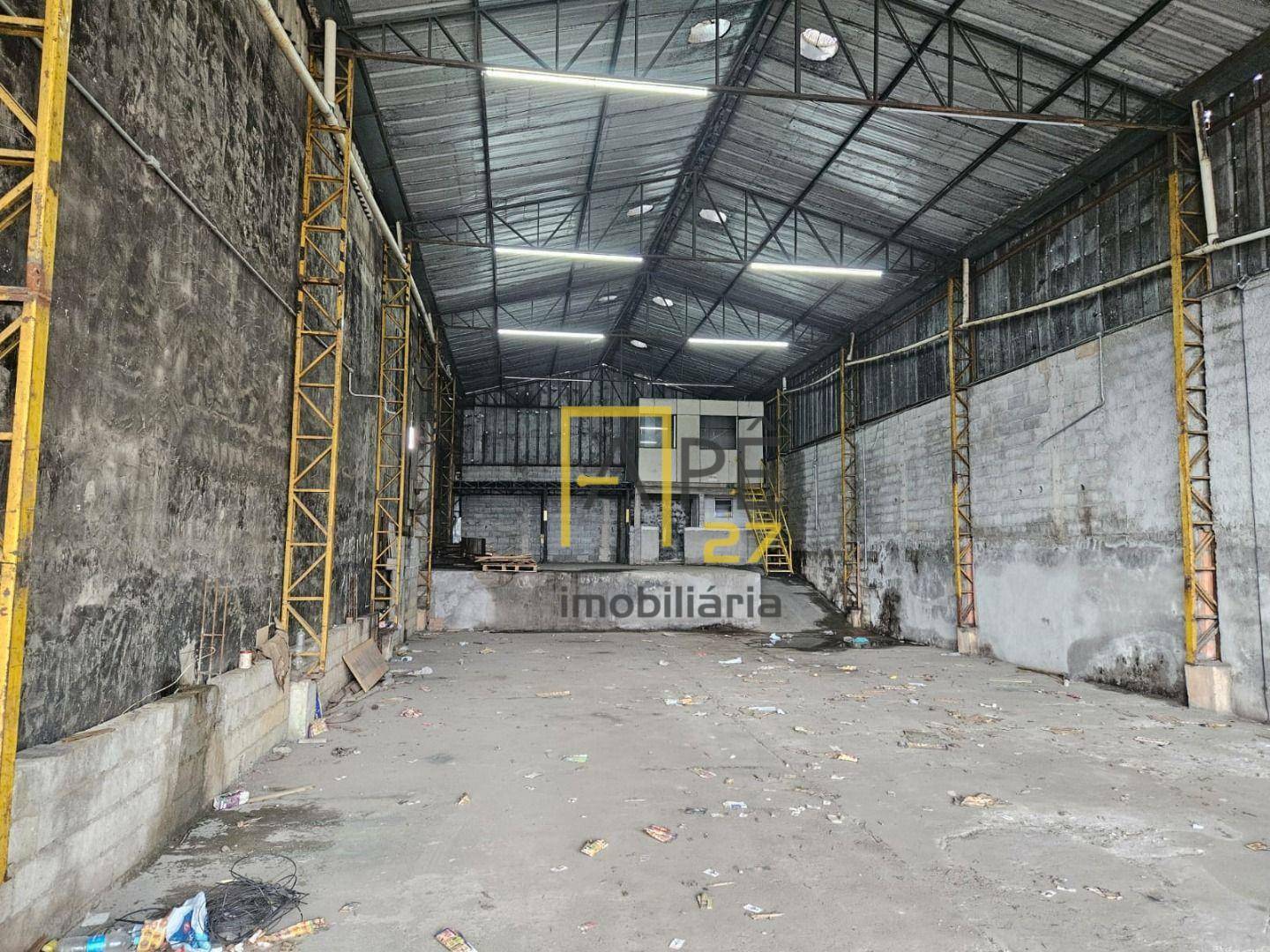 Depósito-Galpão-Armazém para alugar, 300m² - Foto 1