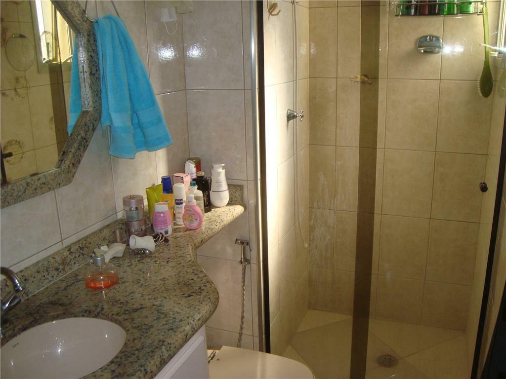 Apartamento à venda com 3 quartos, 65m² - Foto 10