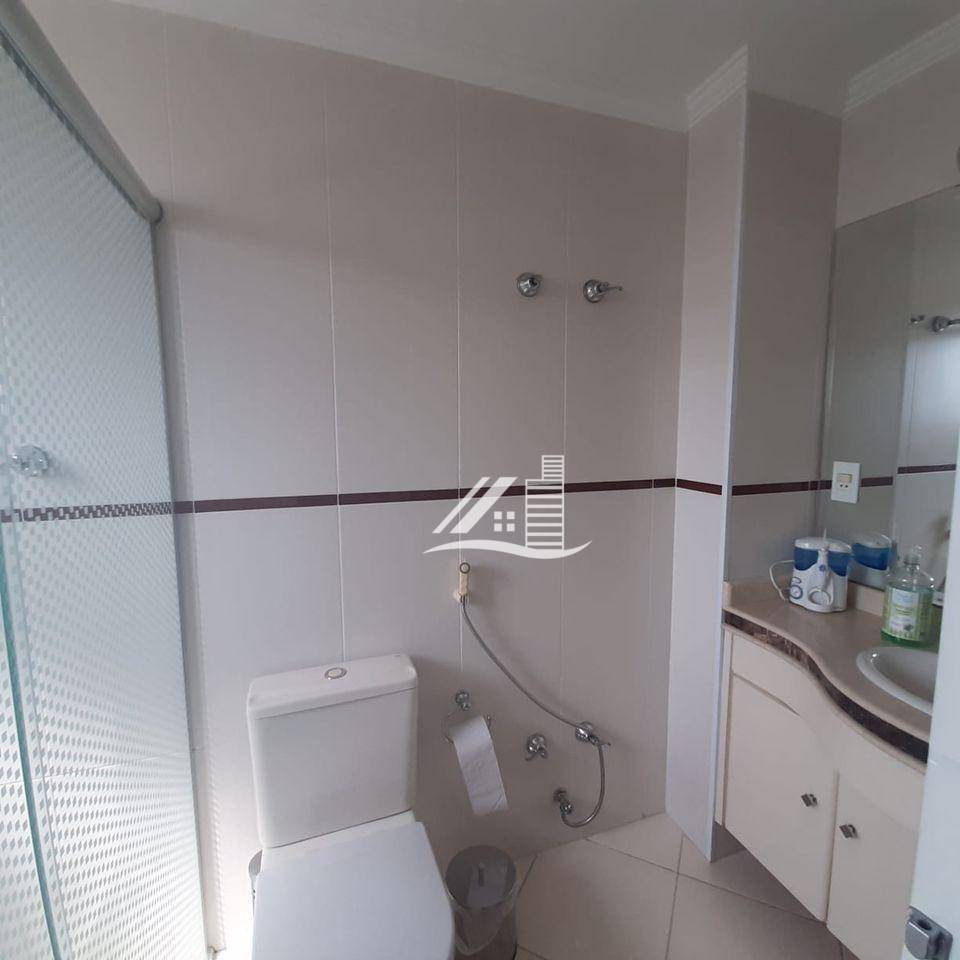 Apartamento à venda com 3 quartos, 143m² - Foto 27