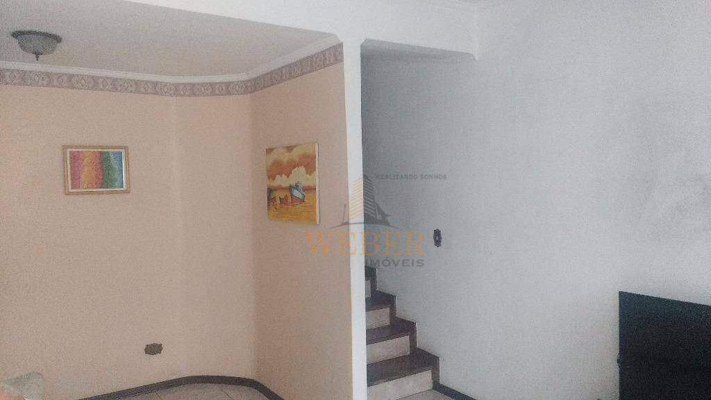 Sobrado à venda com 3 quartos, 78m² - Foto 2