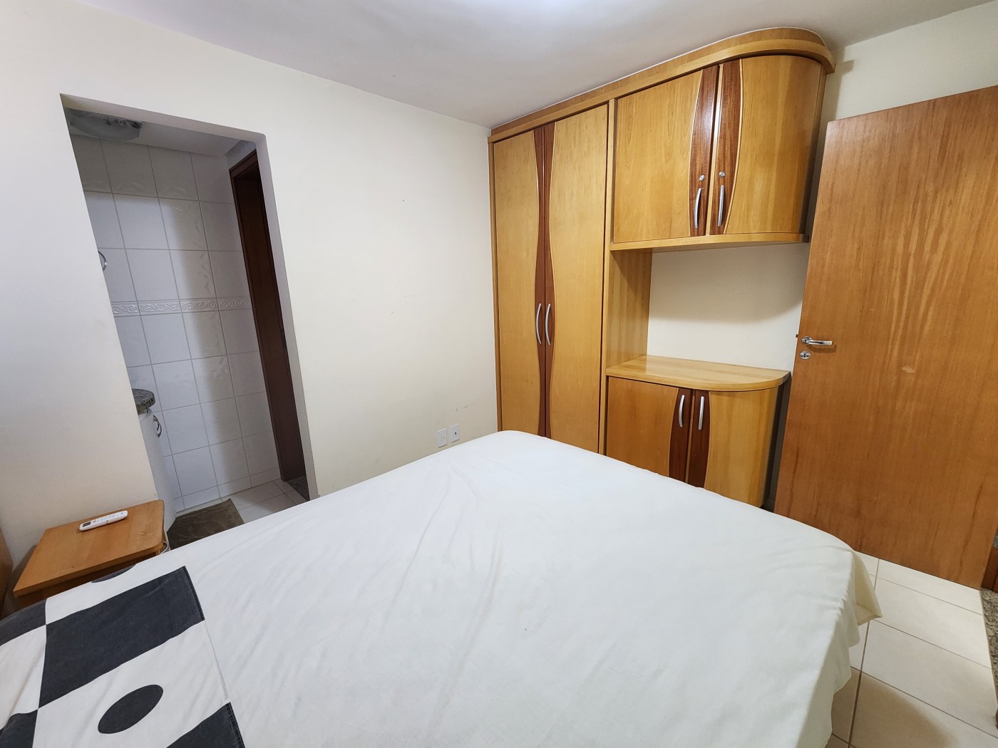 Apartamento para alugar com 4 quartos, 110m² - Foto 11