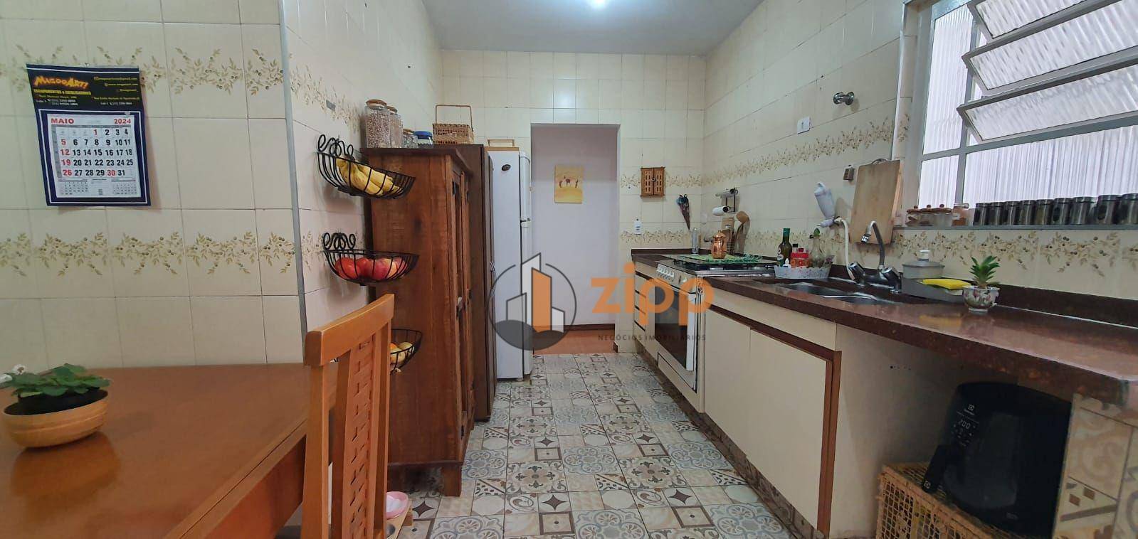 Casa à venda com 4 quartos, 197m² - Foto 29