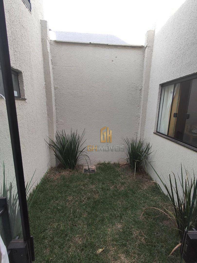 Casa à venda com 3 quartos, 111m² - Foto 5