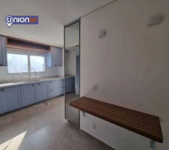 Apartamento à venda com 3 quartos, 230m² - Foto 7