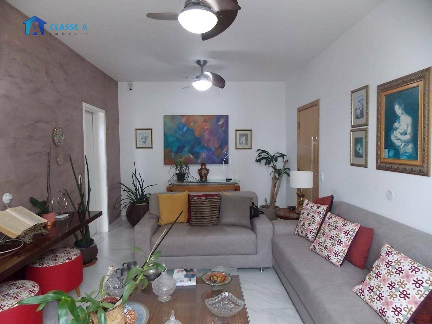 Apartamento à venda com 4 quartos, 159m² - Foto 1