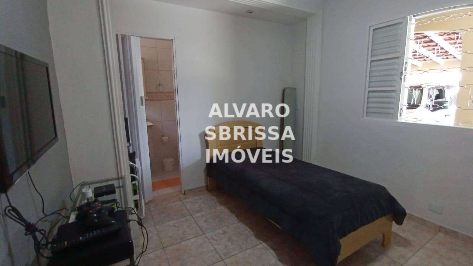 Casa à venda com 3 quartos, 158m² - Foto 14