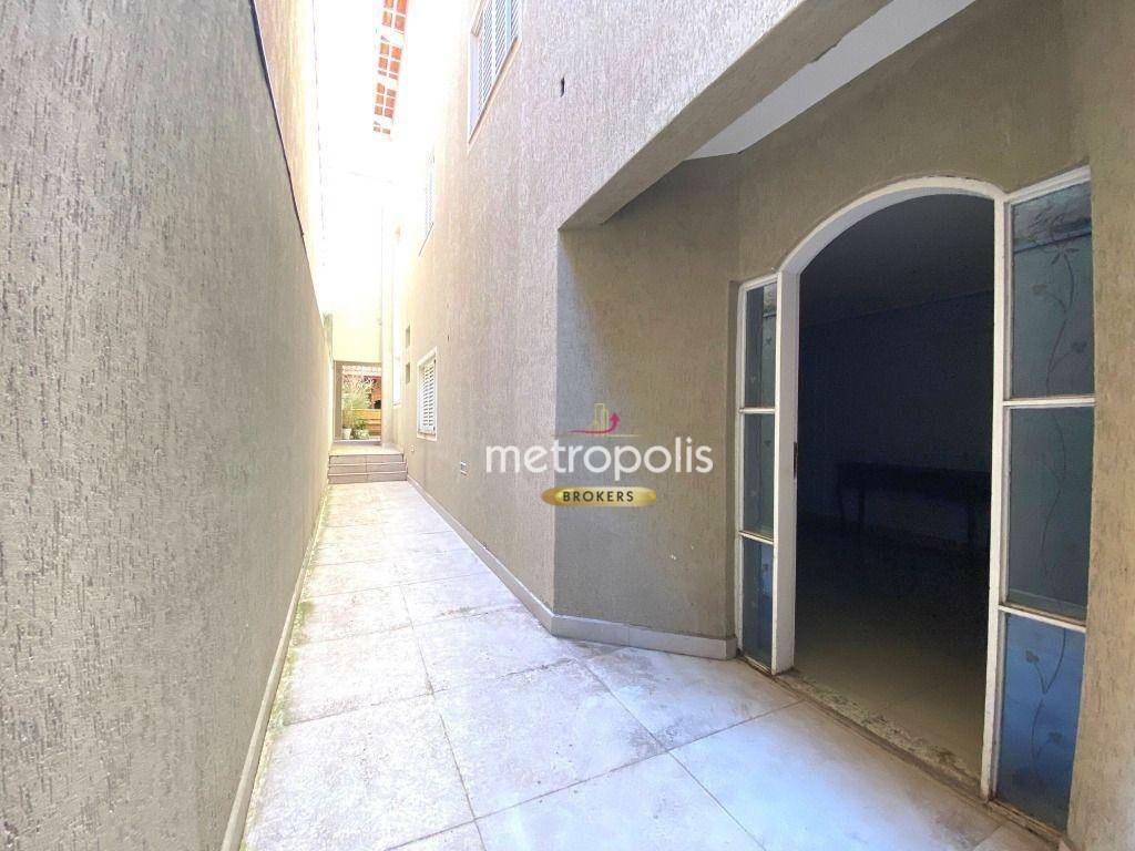 Sobrado à venda com 4 quartos, 252m² - Foto 53