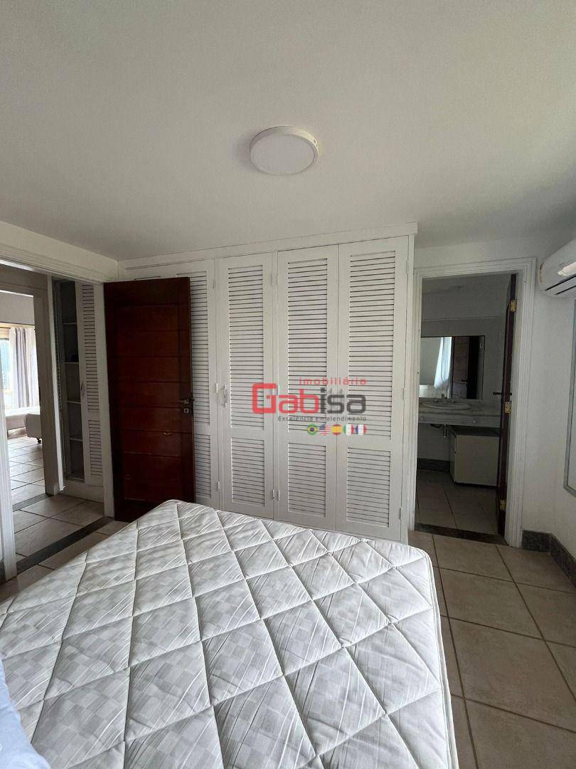 Casa à venda com 4 quartos, 220m² - Foto 8