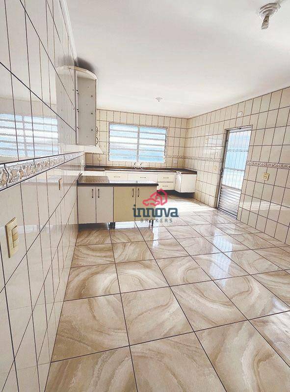 Sobrado à venda com 2 quartos, 187M2 - Foto 4