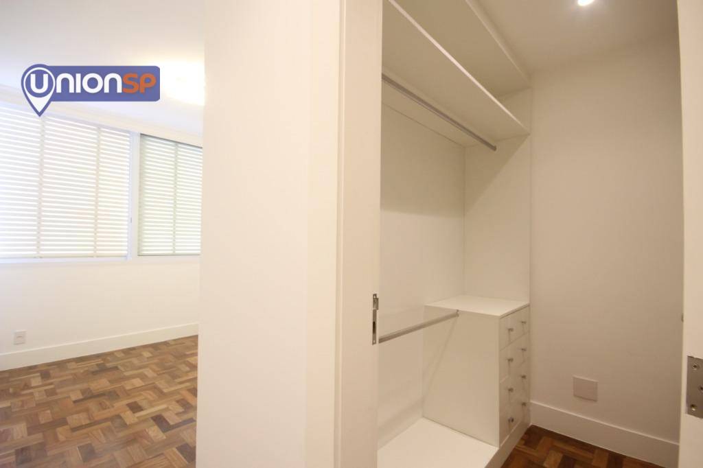 Apartamento à venda com 2 quartos, 210m² - Foto 18