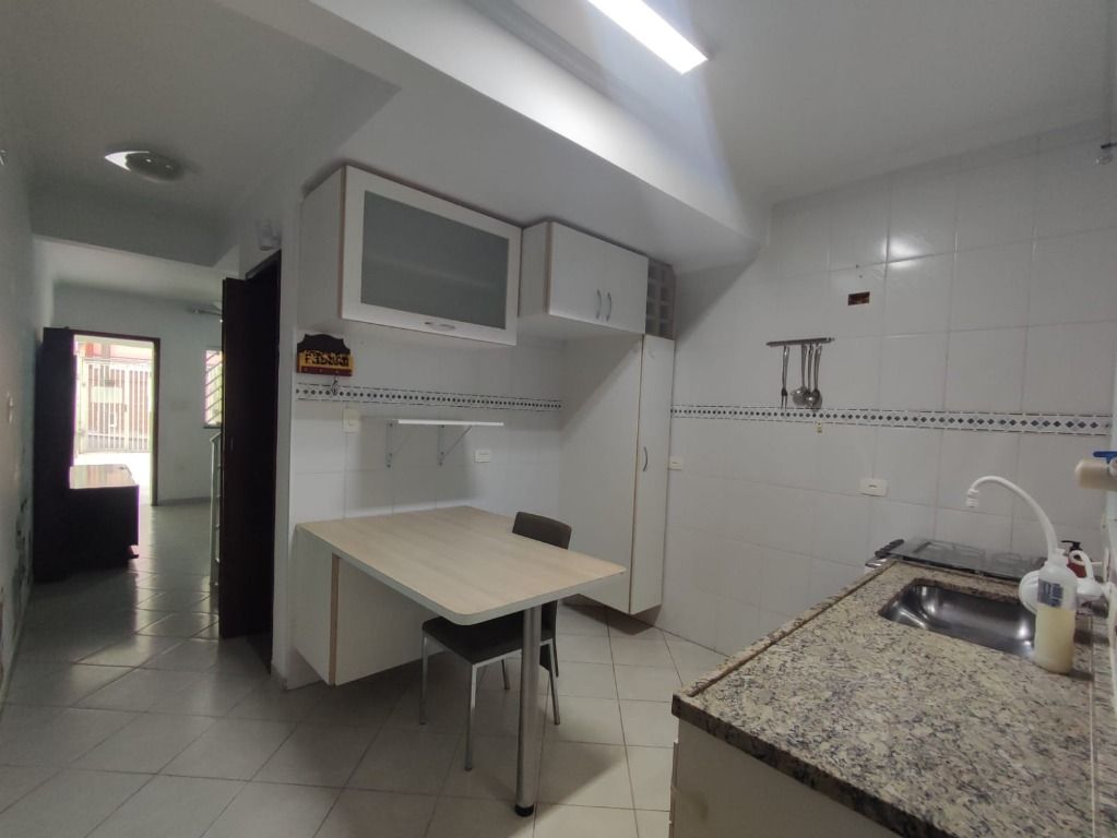 Sobrado para alugar com 3 quartos, 88m² - Foto 4