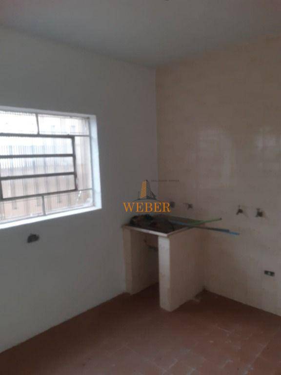 Sobrado à venda com 3 quartos, 250m² - Foto 4