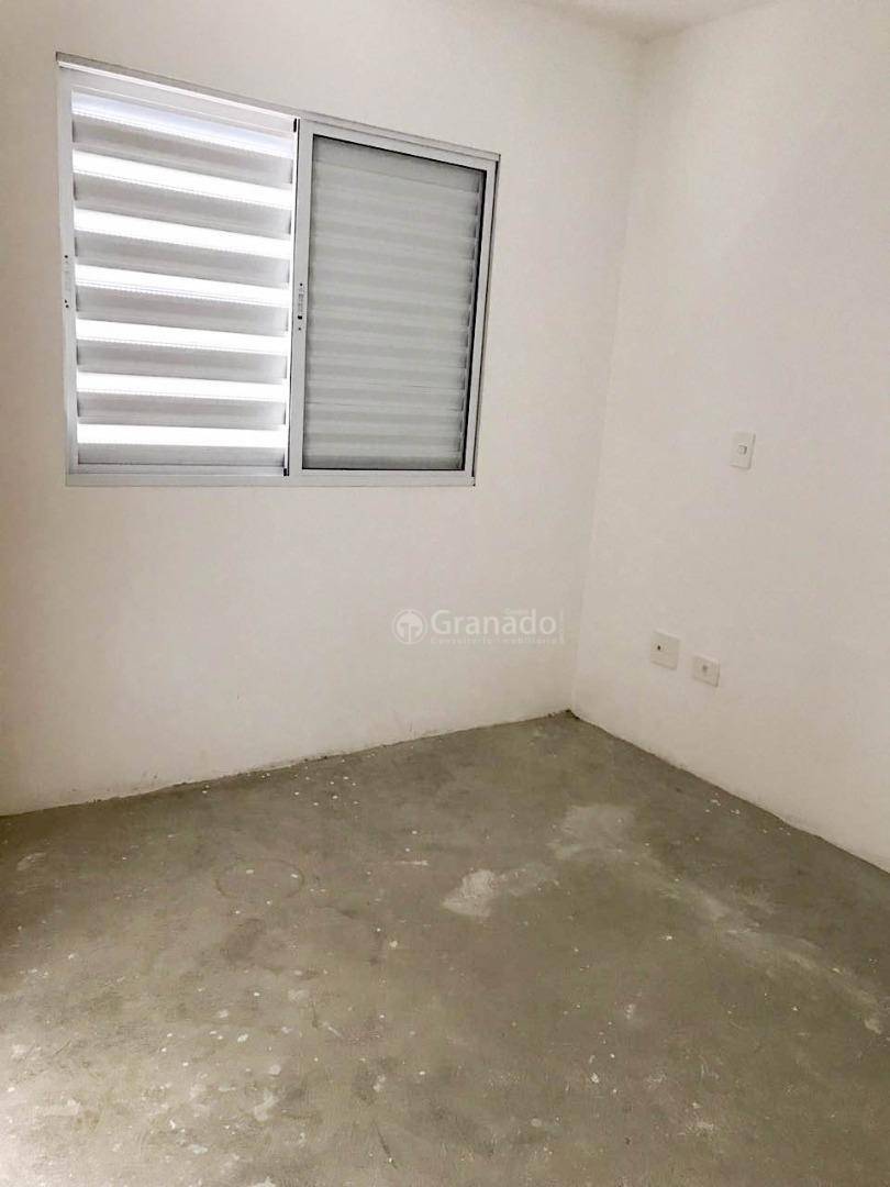 Apartamento à venda com 3 quartos, 114m² - Foto 9