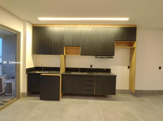 Apartamento para alugar com 1 quarto, 72m² - Foto 29