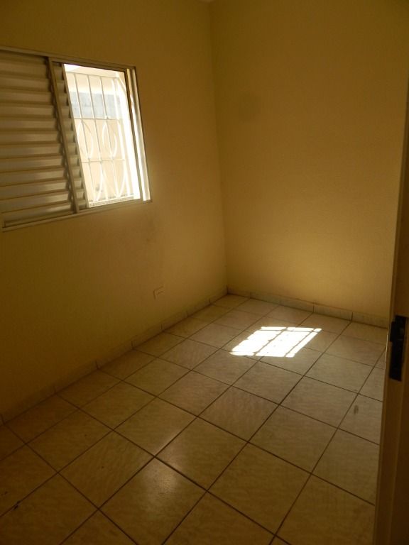 Sobrado à venda com 4 quartos, 252m² - Foto 12