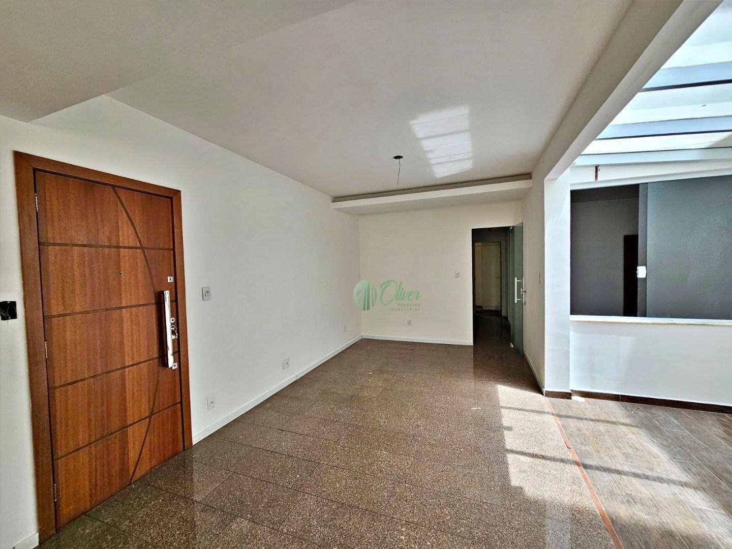 Apartamento à venda com 3 quartos, 112m² - Foto 1