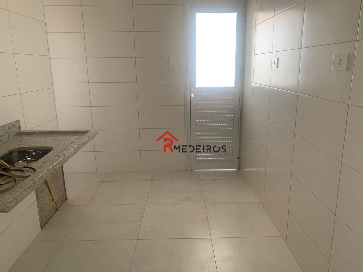 Apartamento à venda com 1 quarto, 80m² - Foto 17