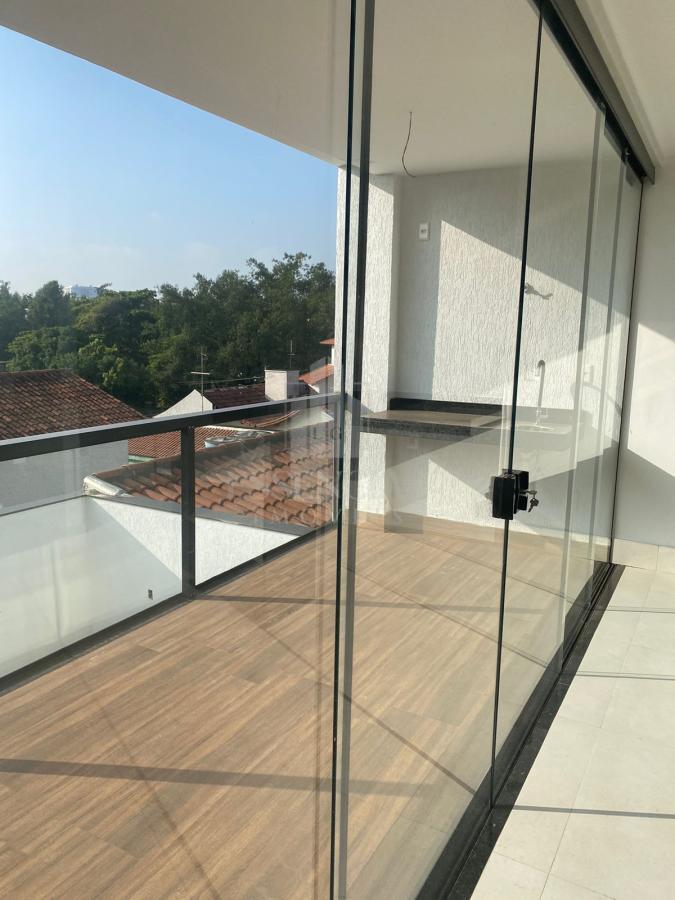 Apartamento à venda com 3 quartos, 94m² - Foto 3